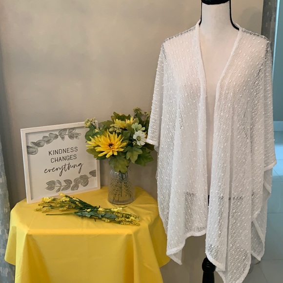 Accessory St Accessories - White wrap